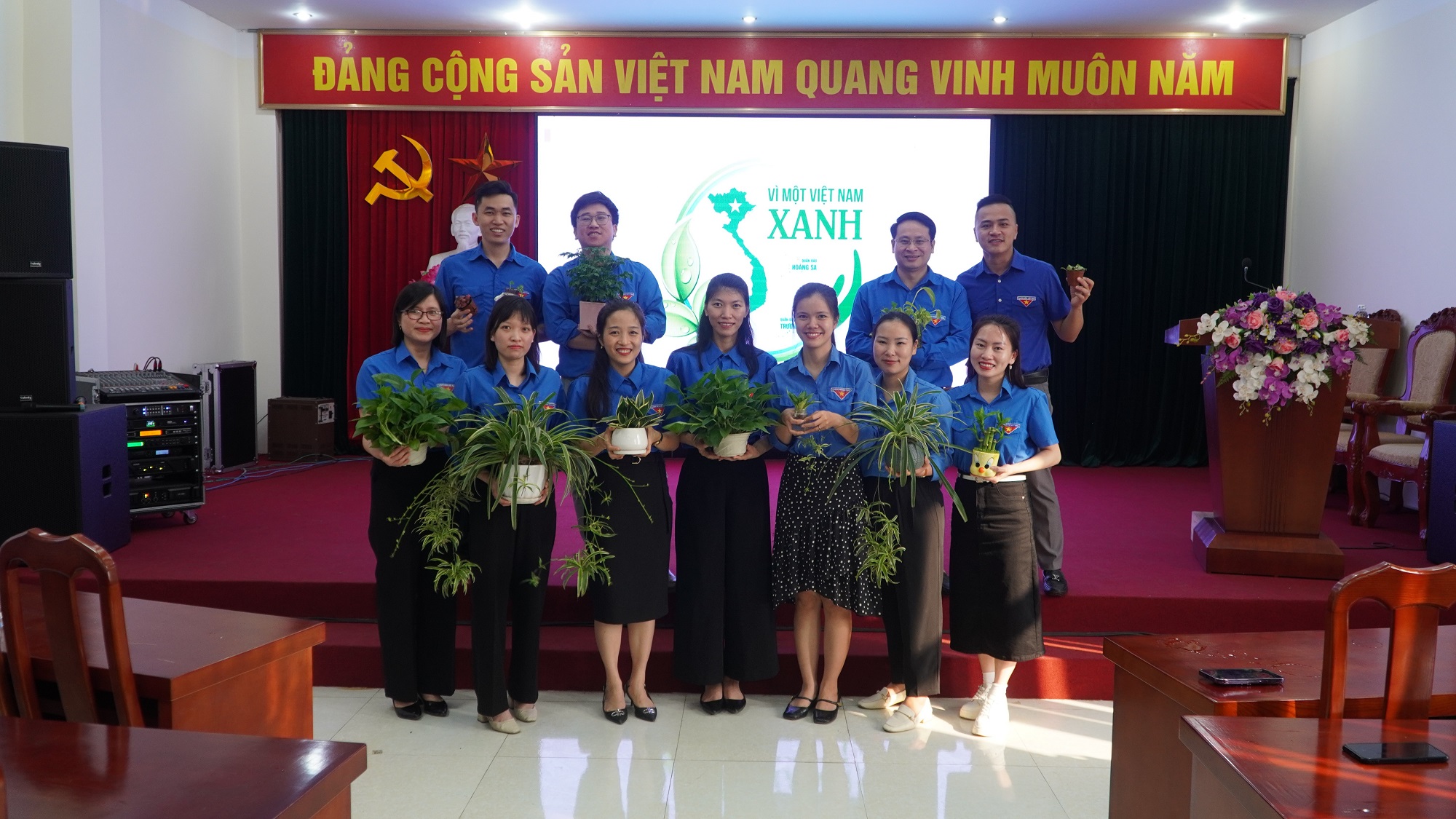 Kỷ niệm 93 năm Ngày thành lập Đoàn TNCS Hồ Chí Minh  -0