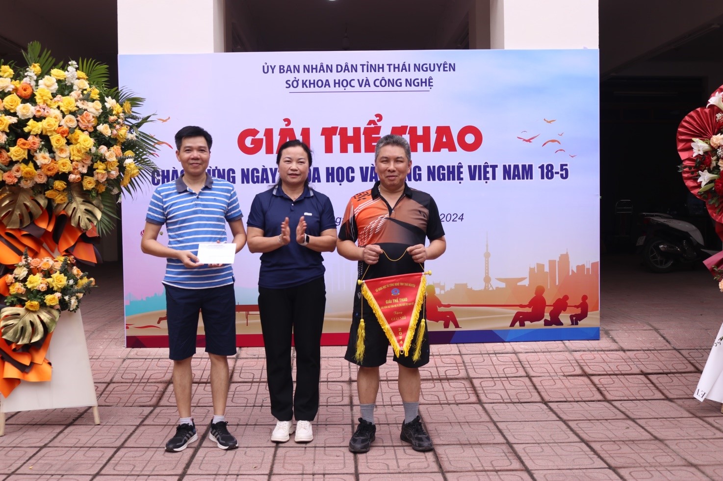 Giải thể thao chào mừng Ngày Khoa học và Công nghệ Việt Nam 18-5 -3
