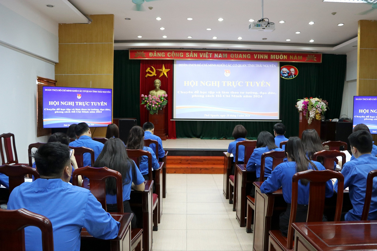 Hội nghị chuyên đề học tập và làm theo tư tưởng, đạo đức, phong cách Hồ Chí Minh
